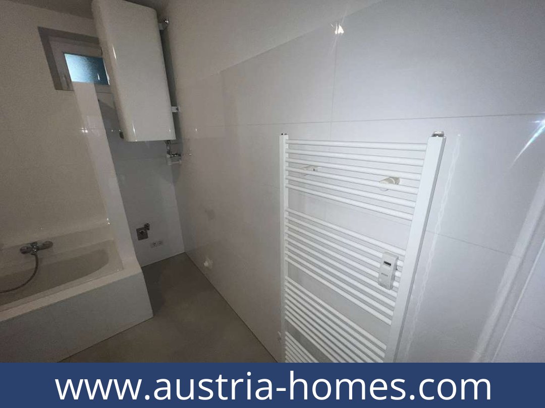 austria-homes-graz-8020-20251214041749-0054501031.jpg