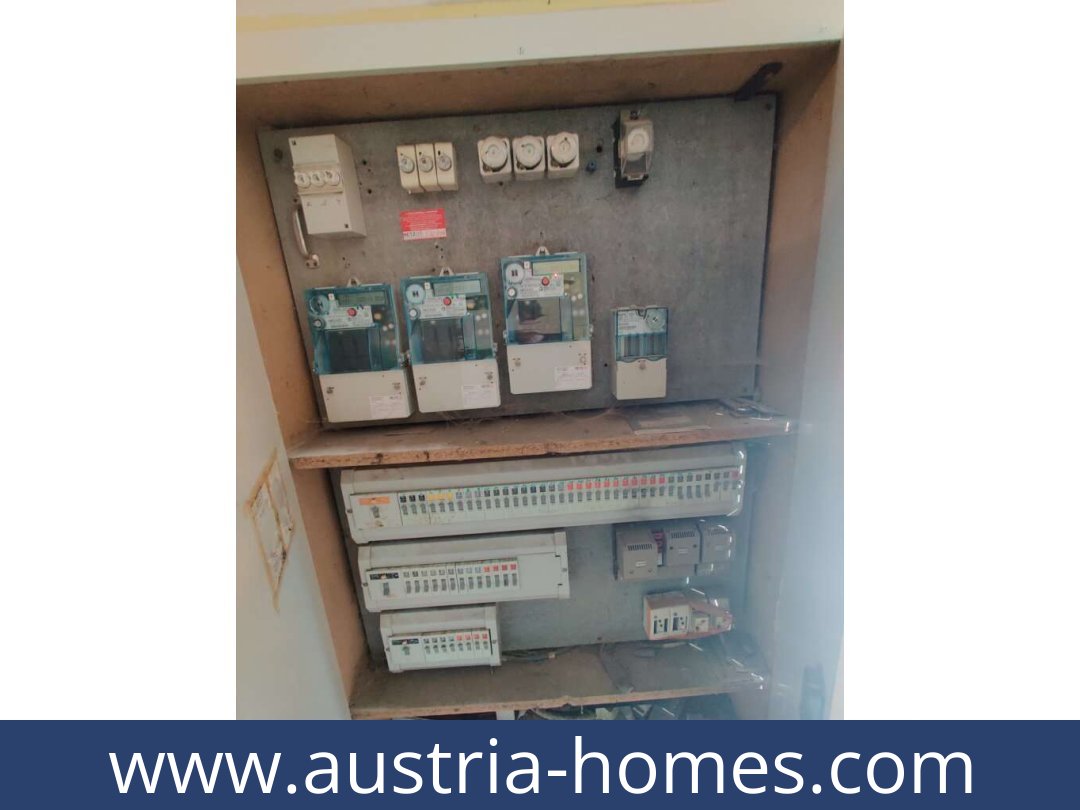 austria-homes-lambach-4650-20250921004737-0025301011.jpg